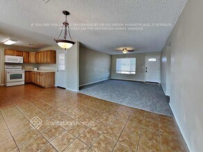 17217 N 33rd Pl in Phoenix, AZ - Building Photo - Building Photo