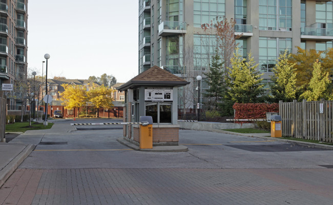 Mystic Pointe Community in Toronto, ON - Building Photo - Building Photo