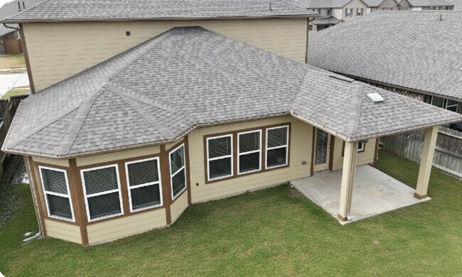 10831 Sugar Pne Ln in Arcola, TX - Building Photo - Building Photo