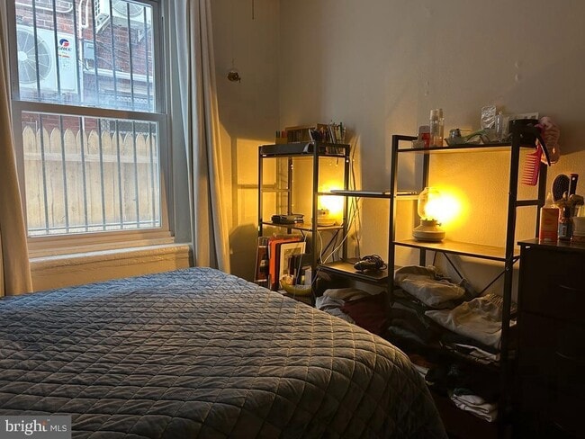 1227 Spruce St in Philadelphia, PA - Building Photo - Building Photo