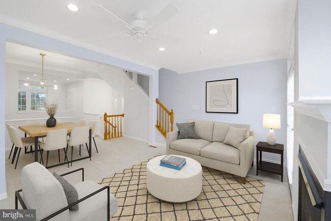 property at 2737 Manhattan Pl