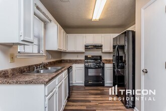3670 Riverchase Terrace in Decatur, GA - Foto de edificio - Building Photo