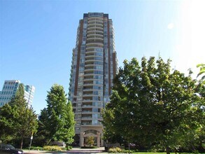 6838 Station Hill Dr in Burnaby, BC - Building Photo - Building Photo