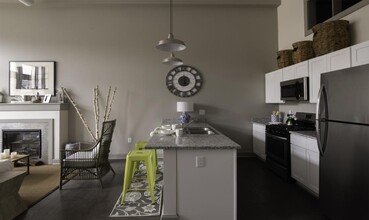 Skyroom Lofts at Sheas in Buffalo, NY - Building Photo - Interior Photo