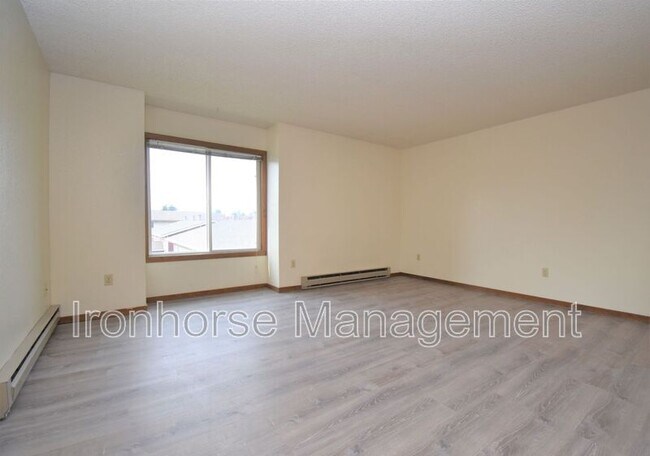 119 S 15th Ave in Bozeman, MT - Building Photo - Building Photo