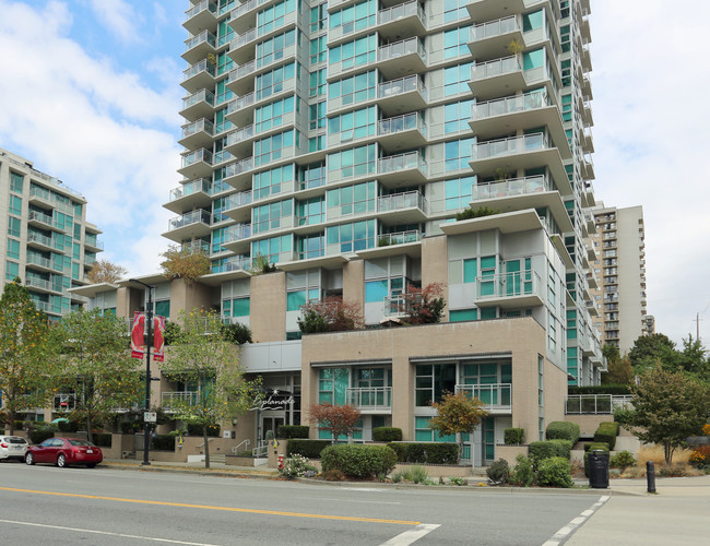 Esplanade At The Pier in North Vancouver, BC - Building Photo - Building Photo