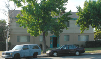 1744 Ross Cor Apartments