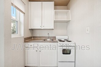 226 16th Ave N in Jacksonville Beach, FL - Building Photo - Building Photo