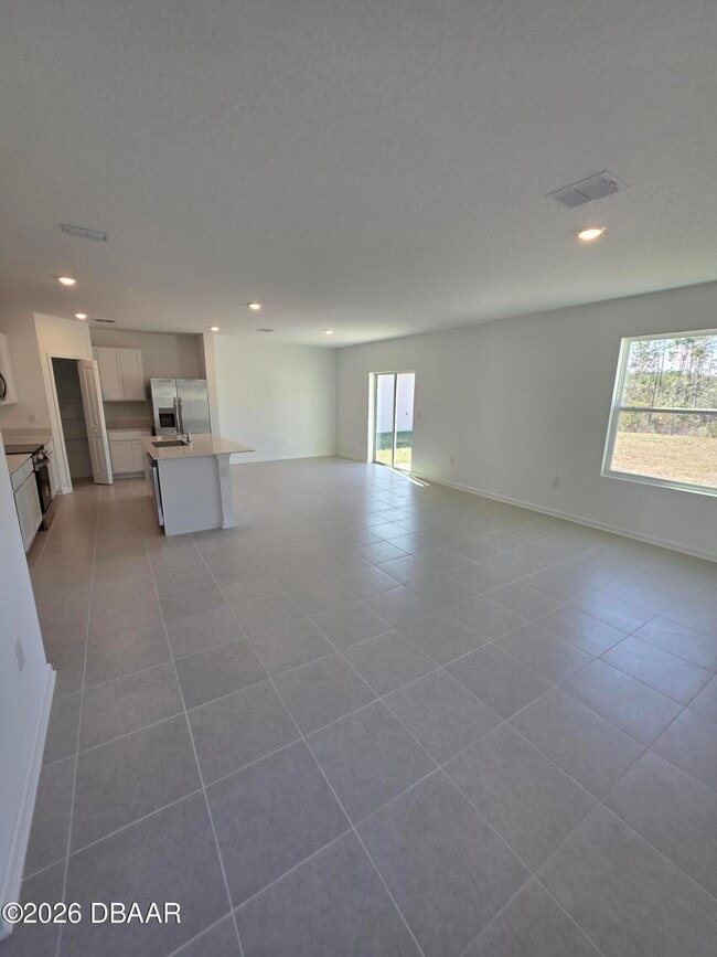 1243 Belle Isle Ln in Daytona Beach, FL - Building Photo - Building Photo