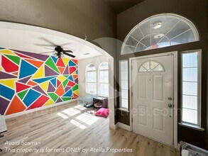 912 Apple Ave in Lemoore, CA - Building Photo - Building Photo
