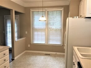 4909 Heritage Woods Ct in Greensboro, NC - Building Photo - Building Photo
