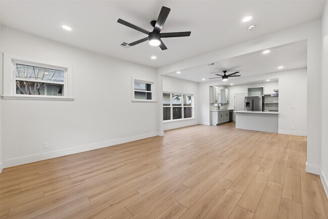 4413 Roseland St in Houston, TX - Building Photo - Building Photo