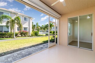 76 4th St in Bonita Springs, FL - Building Photo - Building Photo