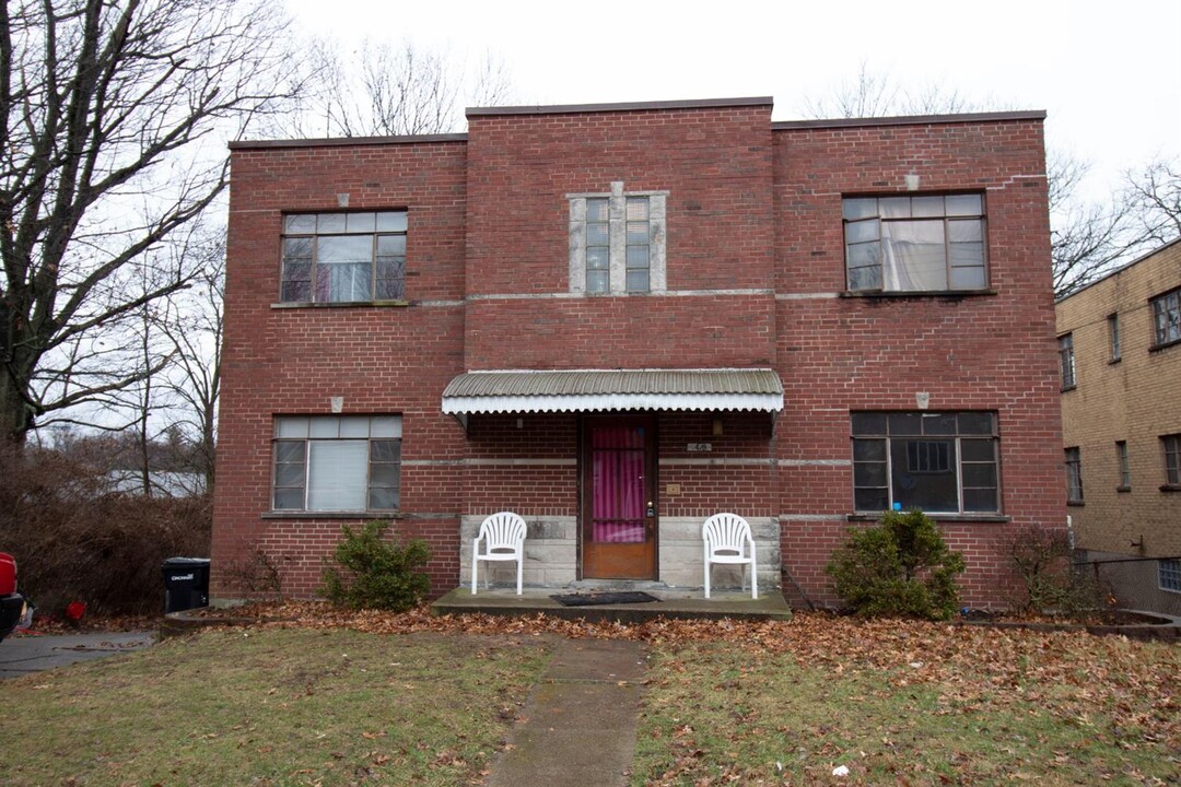 4419 Ridgeview Ave in Cincinnati, OH - Building Photo