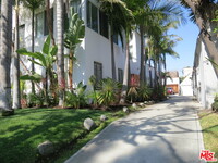 535 N Orange Dr in Los Angeles, CA - Building Photo - Building Photo