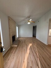 2704 Aftonshire Way in Austin, TX - Building Photo - Building Photo