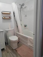 207 Kathleen Ave in Sarnia, ON - Building Photo - Building Photo