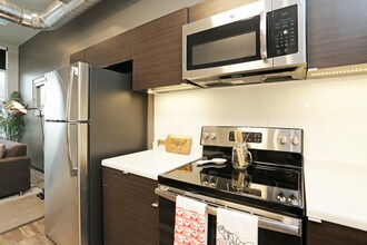Fourth + Court in Des Moines, IA - Building Photo - Interior Photo
