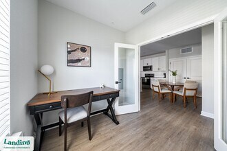 84 San Filippo Dr SE, Unit 08-8206 in Palm Bay, FL - Foto de edificio - Building Photo