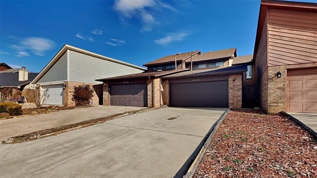 4723 Hemlock Ln in Oklahoma City, OK - Building Photo - Building Photo