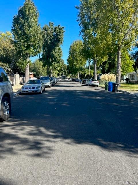 17257 Welby Way in Los Angeles, CA - Building Photo - Building Photo