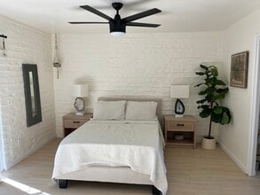 2 W Greenock Dr, Unit 2DD in Tucson, AZ - Foto de edificio - Building Photo