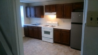 770 Kohn St in Norristown, PA - Building Photo