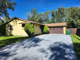 7720 Fowler Ave in Reno, NV - Building Photo