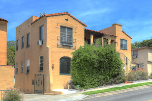 4261 Franklin Ave, Unit 4253 Apartments