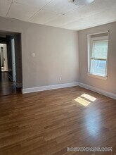 52 Blue Hill Ave in Boston, MA - Foto de edificio - Building Photo