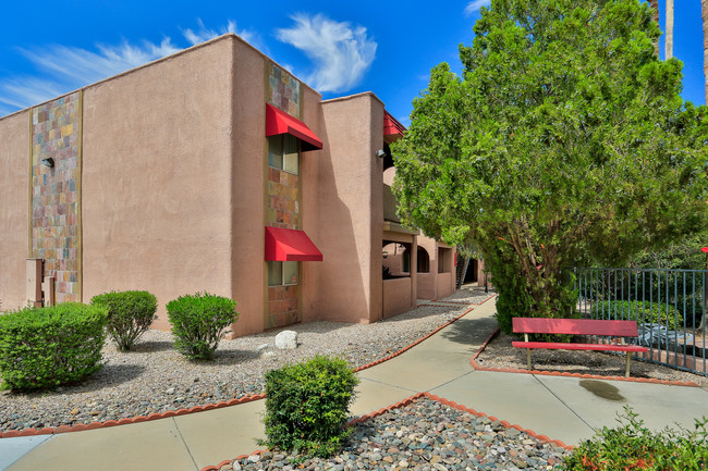 St. Philip's Corner Apartments in Tucson, AZ - Building Photo - Building Photo