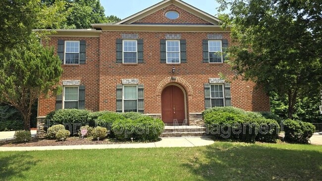 property at 121 Harvestwood Dr