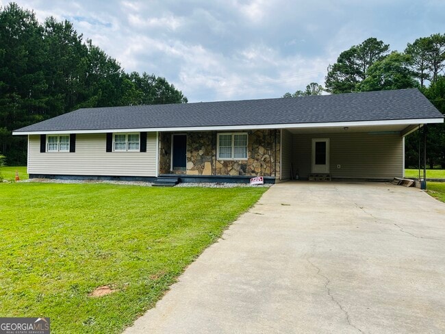 property at 341 Sanders-Davis Rd