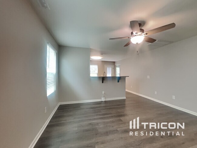1037 Bitting Hall Cir in Rural Hall, NC - Building Photo - Building Photo