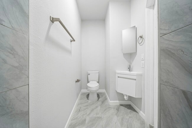 2805 Church St in Galveston, TX - Building Photo - Building Photo