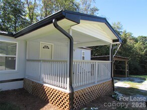 182 Dry Dock Loop in Mooresville, NC - Building Photo - Building Photo