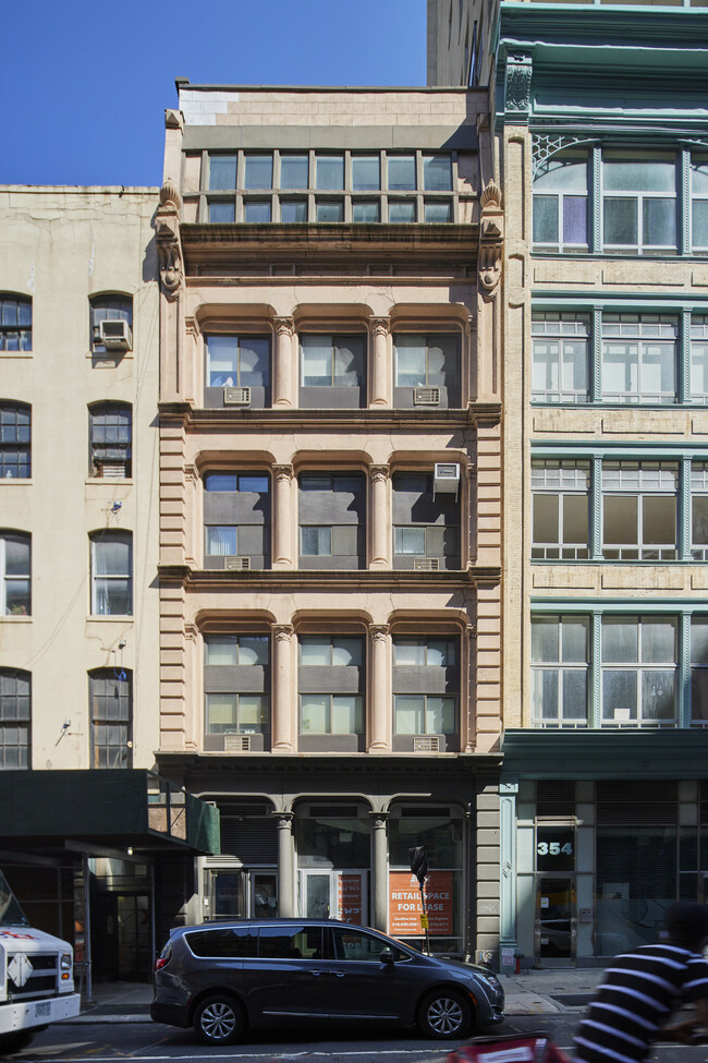 356 Broadway in New York, NY - Foto de edificio - Building Photo