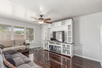 17235 W Statler St in Surprise, AZ - Building Photo - Building Photo