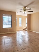 1402 W Kiwi Ave, Unit 3 in Pharr, TX - Building Photo - Building Photo
