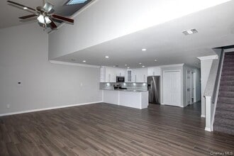 37 Village Green Dr in Port Jefferson Station, NY - Building Photo - Building Photo