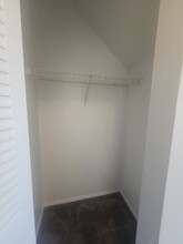 4709 Lakeside Dr-Unit -LD4709 in Evansville, IN - Foto de edificio - Building Photo