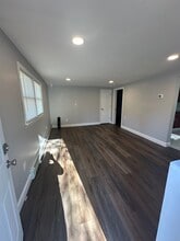 730 Meadow Rd in Smithtown, NY - Building Photo - Building Photo