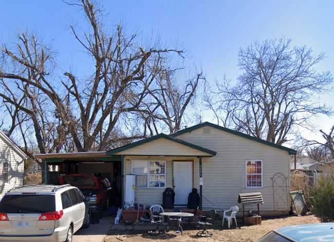 property at 5016 Drexel Ave