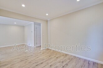 135 Brenton Ct in Mountain View, CA - Building Photo - Building Photo