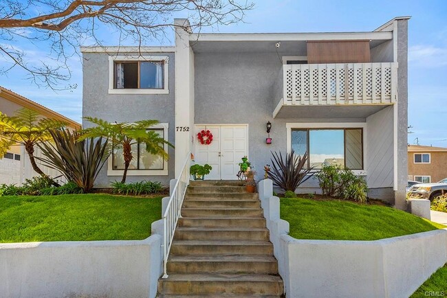 7752 Liberty Drive in Huntington Beach, CA - Building Photo - Building Photo