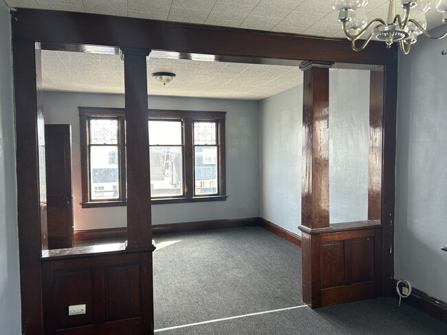 110 Trowbridge St, Unit Upper in Buffalo, NY - Building Photo - Building Photo