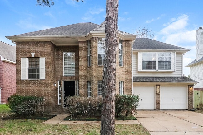 property at 15815 Spruce River Ct