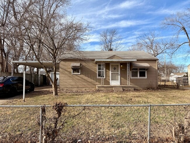 property at 3112 S Vermont Ave