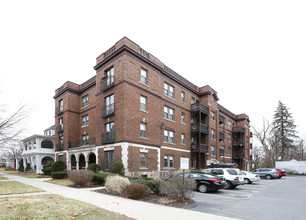 Parkview Apartments in Springfield, MA - Building Photo - Building Photo