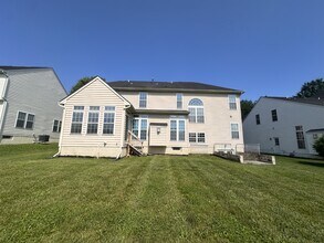 132 Richwood Hall Rd in Kearneysville, WV - Building Photo - Building Photo